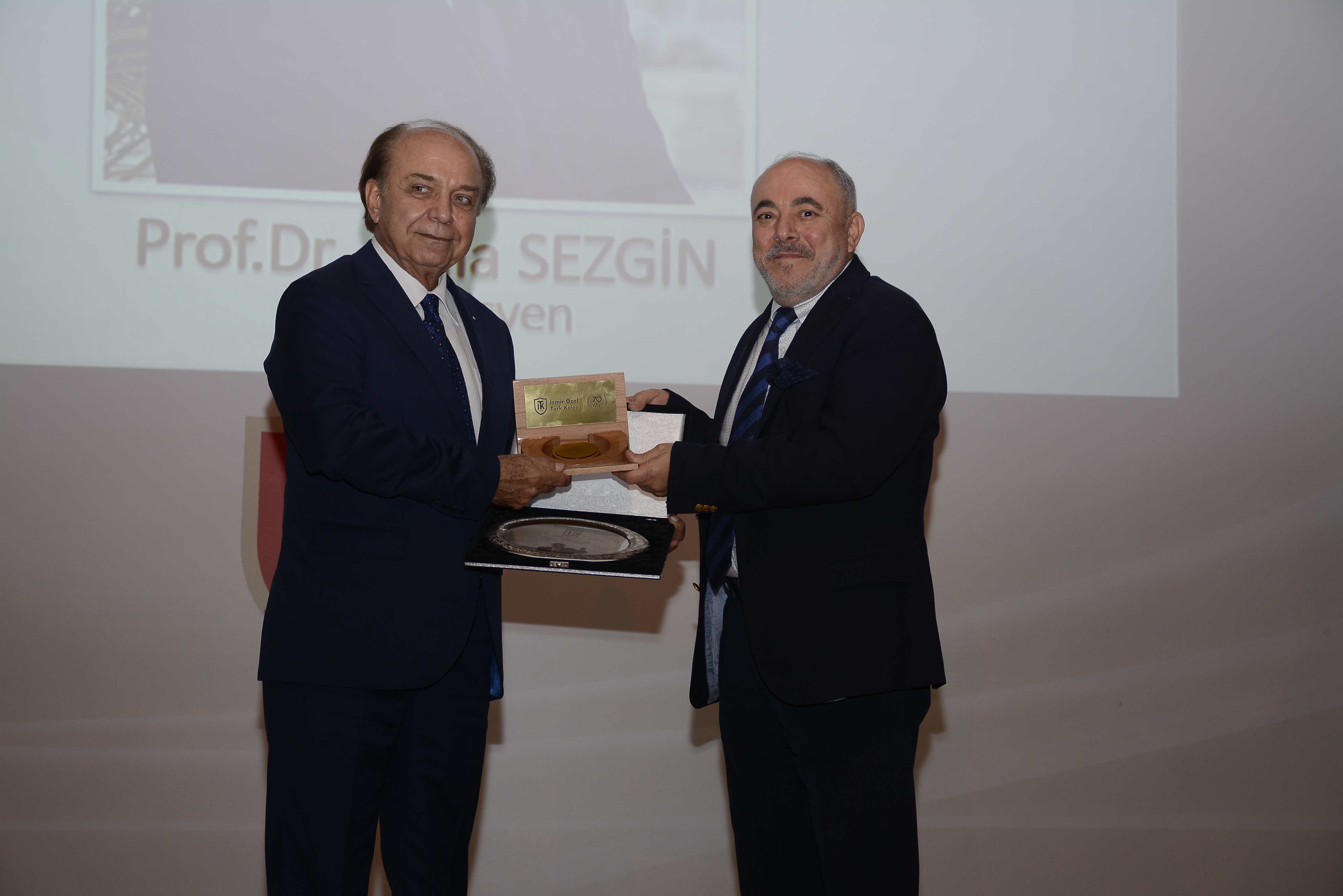 Prof. Dr. Atilla Sezgin